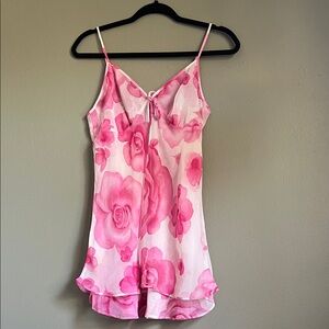 Vintage 90’s/Y2K Floral Blouse